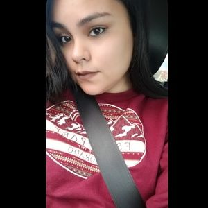 Meet your Posher, Denisse